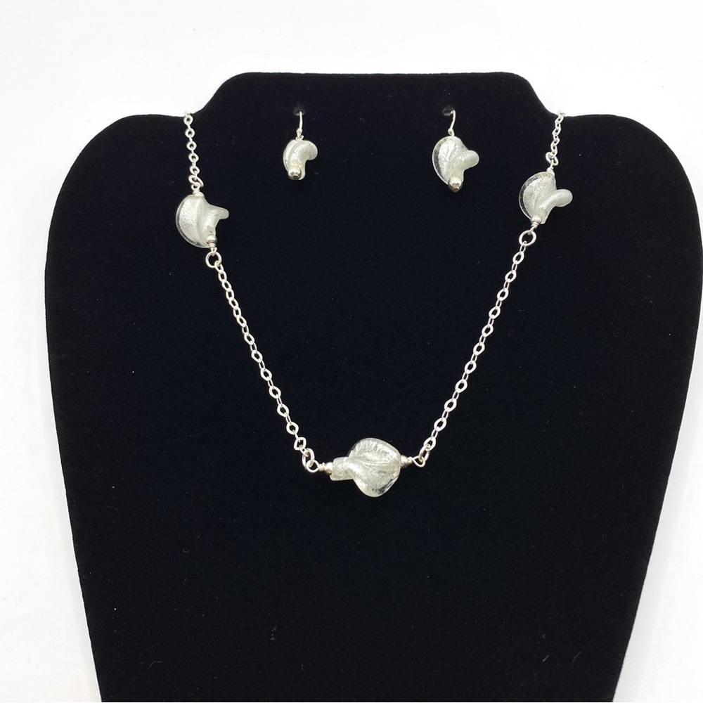 Silvertone Glass Twist Bead Necklace & Earrings Set